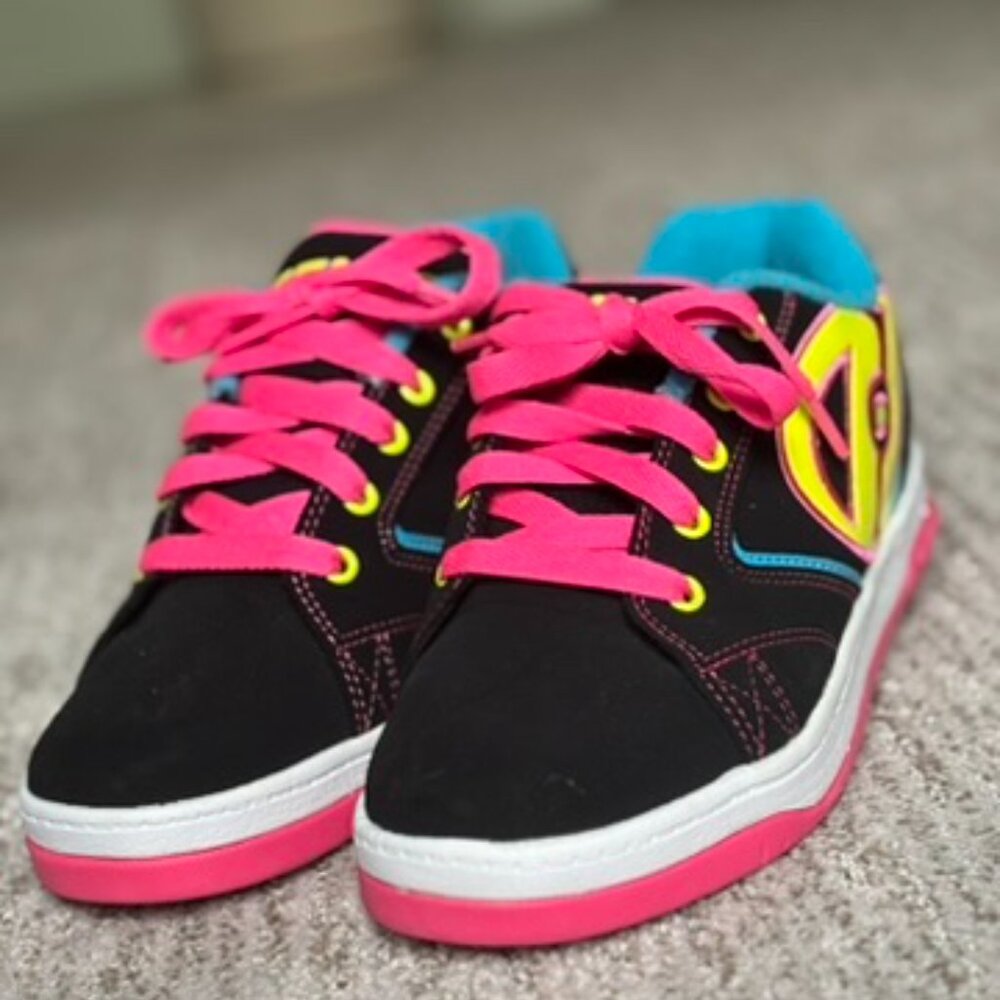 Heelys Shoes Black, Yellow, Blue, Pink Neon Sz Youth 4 | Womens 5